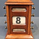Antique Edwardian Mahogany Perpetual Desk Calendar at Sturmans Antiques Calendar for sale