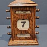 Antique Edwardian Oak Perpetual Desk Calendar at Sturmans Antiques calendar for sale