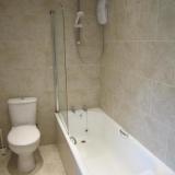 Modern bathroom at The Hive holiday apartment, Hawes