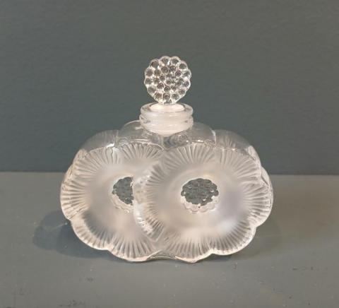 Lalique Opalescent 'Deux Fleurs' Scent Bottle at Sturmans Antiques Lalique for sale