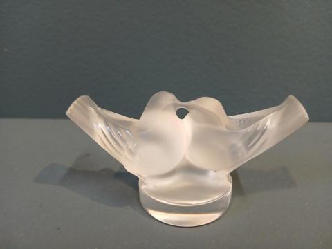 Antique Lalique Kissing Doves Paperweight at Sturmans Antiques Lalique for sale