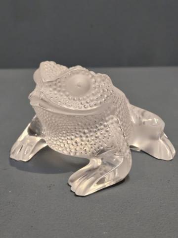 Lalique Sitting Toad at Sturmans Antiques Lalique for sale