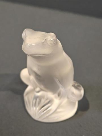 Lalique Opalescent Sitting Frog at Sturmans Antiques Lalique for sale