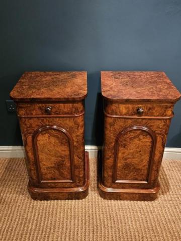 Antique Matching Pair of Superb Quality Victorian Burr Walnut Bedside Cabinets  at Sturmans Antiques Furniture for sale 