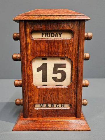 Antique Victorian Oak Perpetual Desk Calendar at Sturmans Antiques calendar for sale