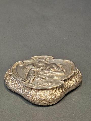 Antique Superb Victorian Planished Silver Box at Sturmans Antiques silver for sale